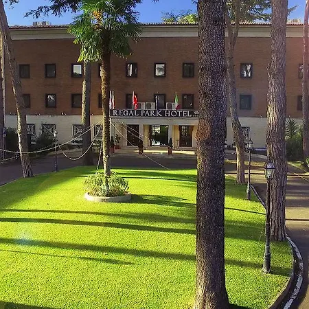 Regal Park Hotel-2
