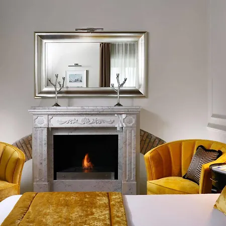 Gens Luxury Suites-3