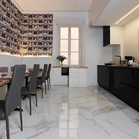 Cavour Suites Guest House-3