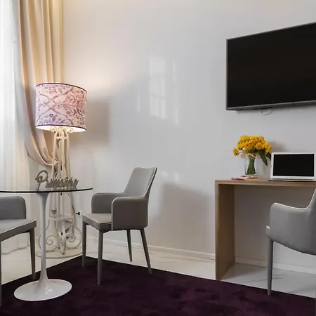 Cavour Suites Guest House-2