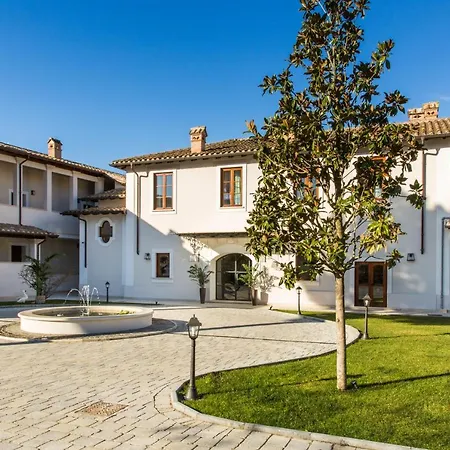 Favilla Hotel Di Charme-3
