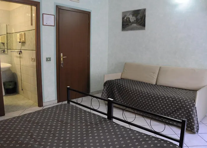 Hotel Farini Rome
