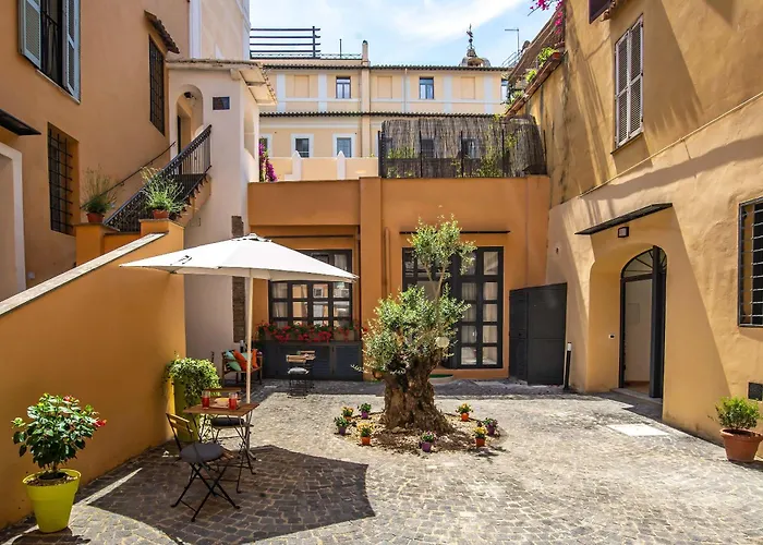 Navona Essence Hotel