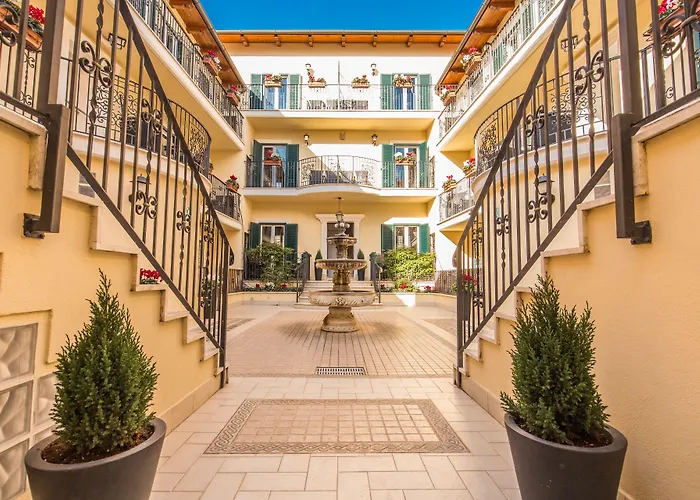 Aurelia Vatican Apartments