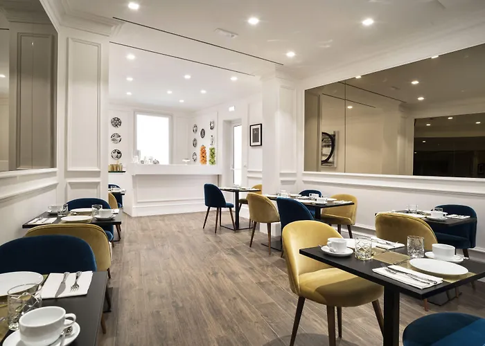 The Shire Hotel Rome