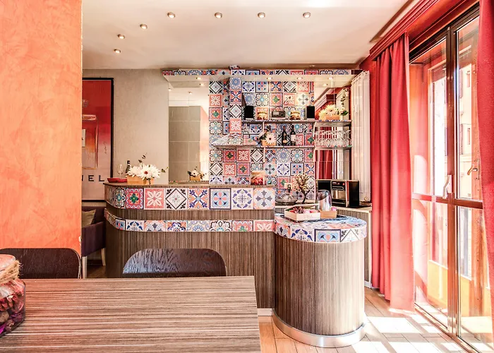 Santamaria Inn Rome