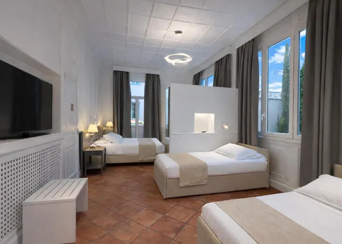 Aenea Inn