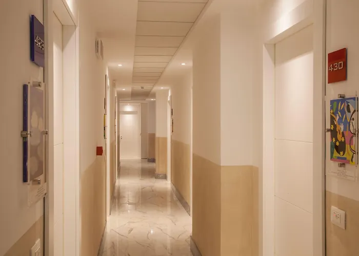 Floris Hotel Rome