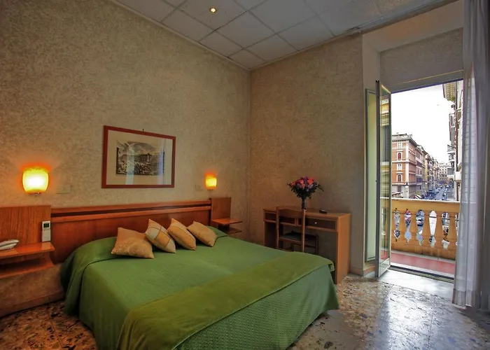 Hotel Embassy