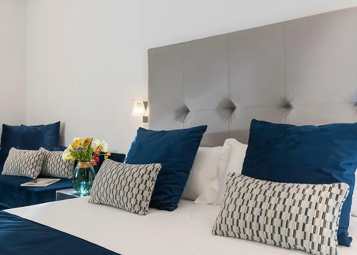 Residenza Zanardelli Bed & Breakfast Rome